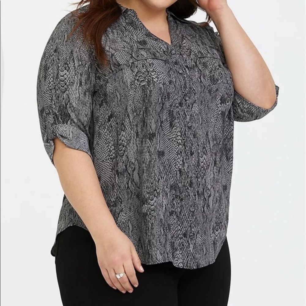 Torrid Grey Snake Skin Top